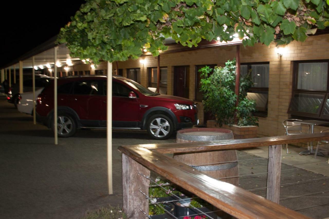 Angaston Vineyards Motel Экстерьер фото